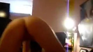 Amateur girlfriend suck and swallow sperm