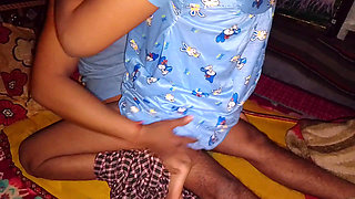 Indian Bhabhi Ki Sexy Video Full Romantic Sex