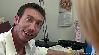 Training Day Bitch! With Jordan Ash, Krissy Lynn - Brazzers