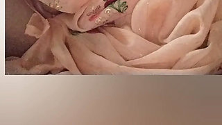 Deshi Bhabhi Enjoy with Didlo Her Push up Hot Hairy Mature Pussy