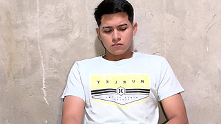 Alan Tokers masturbates in his room