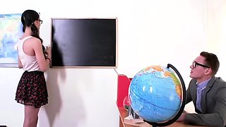 Arwen Gold in English teacher shows cutie his hard cock