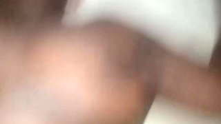 Big breasts girl looking for a parthner