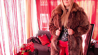 Try on Haul: Natural Long Fur Coat! and Pvc Catsuit! Arya Grander