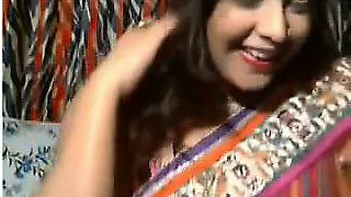 Horny Desi Aunt in front of webcam