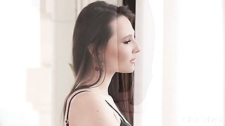 Liz's natural tits movie
