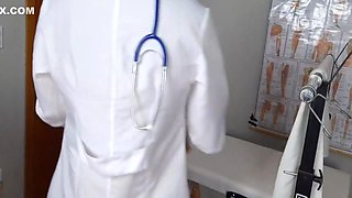 Ator Zegalinha - Meu Ginecologista Deu Umas Dedadas No Meu Cu E Me Fudeu! 10 Min
