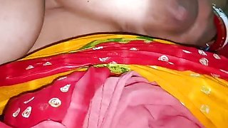 Hot big boob desi aunty nude pussy fingaring and big boob press video