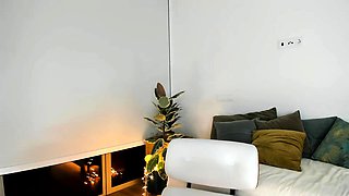 Blonde teen Sierras first erotic masturbation video