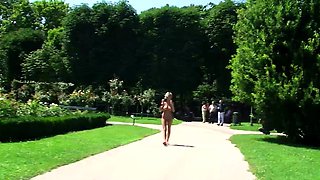 Blonde babe Lesley Solo in the Backyard