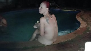 Nieghbours Wife Handjob Finger Fucking in Swimmingpool