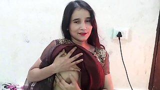 Young Indian aunty with a tight pussy gets adventurous