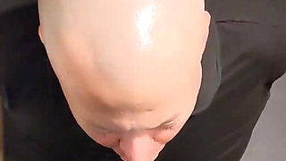 Raybe Berry practices with the deep throat trainer