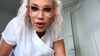 Raunchy booty MILF smutty adult clip