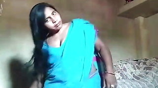 Desi wife hot video Indian house wife sexy video