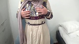 Hot Moroccan Arab porn with big ass sexy milf