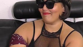 A Blonde Cougar and a Chubby Arab Girl Masturbate Each Other