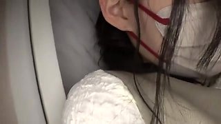 Eカップの美尻美女がスカートの中を弄られ強引にフェラやイラマチオされるハメ撮り