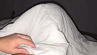 Step Sister Wakes Up Brother With Deep Throat Blowjob & Huge Cumshot