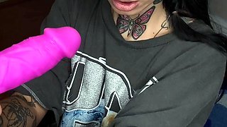 Blonde tight pussy babe solo toy fun in glamour masturbation