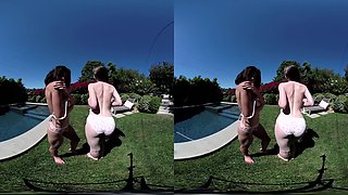 Sunny Day - Teen Lesbian Voyeur - Emilybloom - Sexlikereal