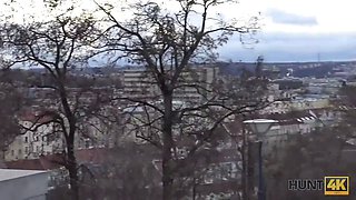 Hunt4k. a la pelirroja le gusta dar sexo por dinero frente a su novio