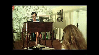 Valentina Ragazza in Calore - Episode 5