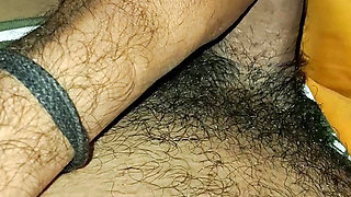 Madhu bhabhi ko choda completely naked kar uski bed par