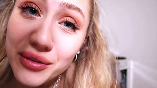 Close up Of Teen Masturbating