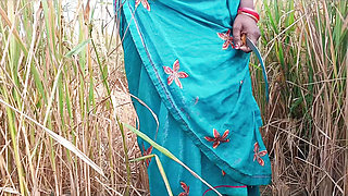 For the first time, I had a lot of fun fucking my sister-in-law alone in the paddy fields