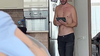 Fucked A Cute Skinny Girl And Her Boyfriend After A Morning Workout 10 Min