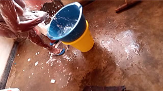 Sugarmommy Bathing After Getting Fucked 6 Rounds