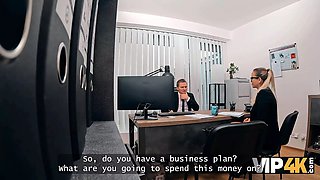Vip4k. you wAnna Play with a bank? i will play with your cunny indeed hard
