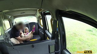 Wild Anal Sex On Backseat Pays Fare 2 - Barbie Sins