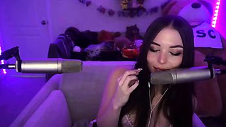 Blonde tight pussy babe solo toy fun in glamour masturbation
