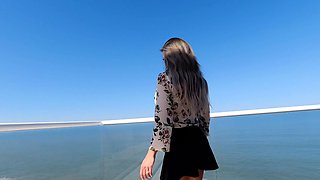 Cute amateur brunette naughty in solo jerking show on camera