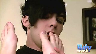 Foot Play with William  Trace - William  Trace