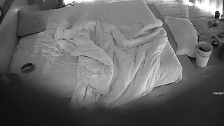 Horny fat arab housewife fingered on amateur hidden cam