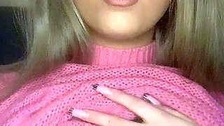 Blonde tight pussy babe solo toy fun in glamour masturbation