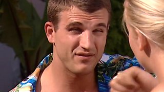 A Caring Friend Makes Sweet Love to Elza Brown on the Beach - Private Porn Sex Videos