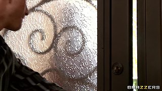 Real Estate Sells ! With Tanya Tate, Bill Bailey - Brazzers