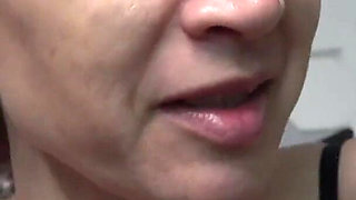 Here You Will Learn How to Give Head Like a Good Sissy!