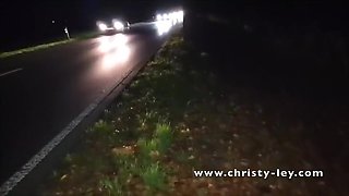 Verified Amateurs And Snake Dave In Risky Blowjob And Deep Throat Next To The Mainroad