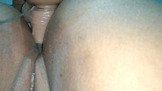 Fat girl shoves dildo up her ass, delicious