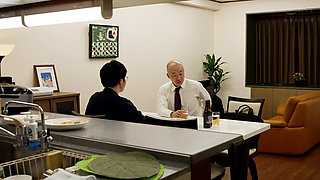 A Married Woman Fucked by Her Boss All Night in Shared Room on a Business Trip