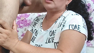 Mature sucking very well