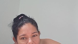 Beautiful Professional Deep Throat Blowjob