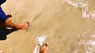My Girlfriend's Friend Doesn't Control Herself During Outdoor Beach Hardcore Fuck