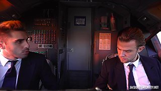 Mizaki, 24 years old, assumes her desires! - Jacquie et Michel TV