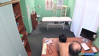 Faux clinic - doctor love fucking a hot russian in his office